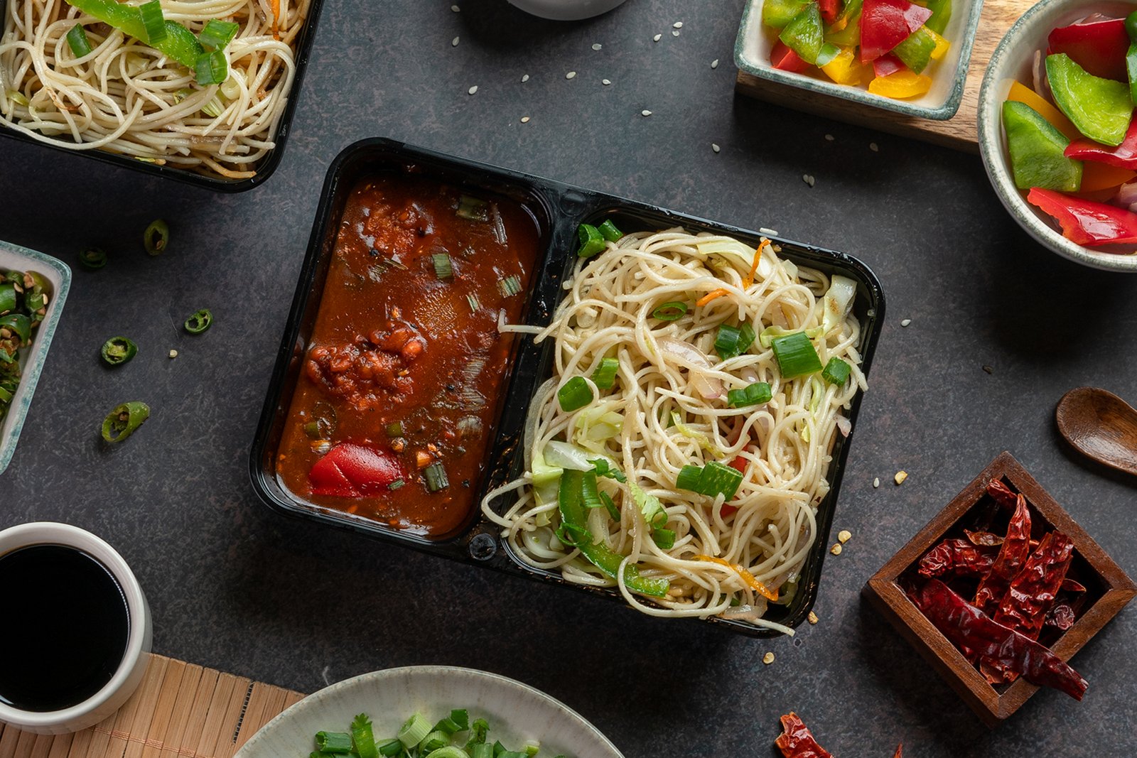 Chicken Hakka Noodles + Chilli Chicken
